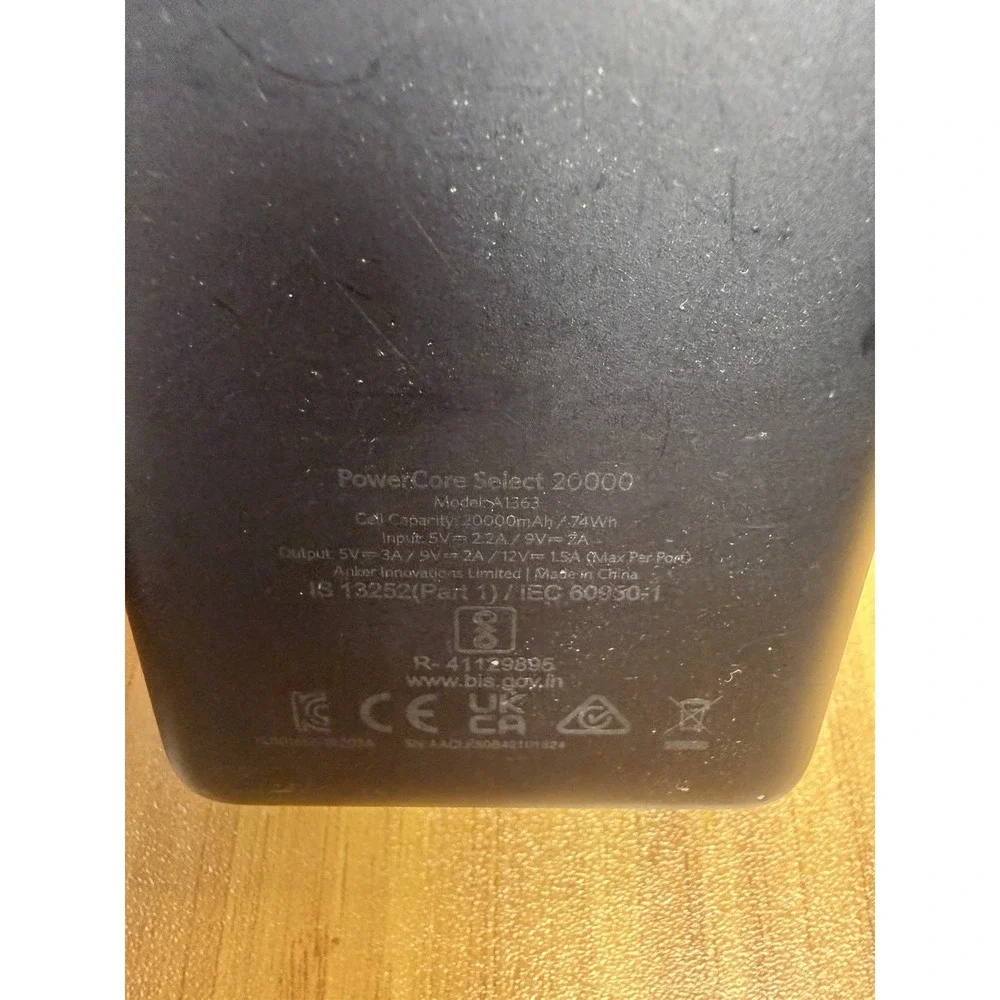 Anker PowerCore Select 20000mAh Power Bank  A1363